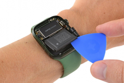 Заміна акумулятора Apple Watch 7 