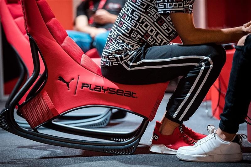 Крісло консольне Playseat Puma Edition Red (PPG.00230) 