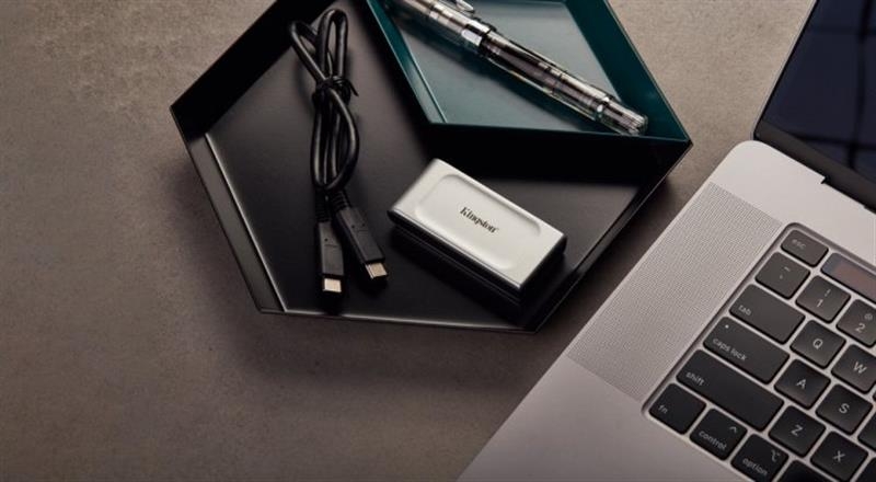 Накопитель внешний SSD Portable USB  500GB Kingston XS2000 Silver (SXS2000/500G)